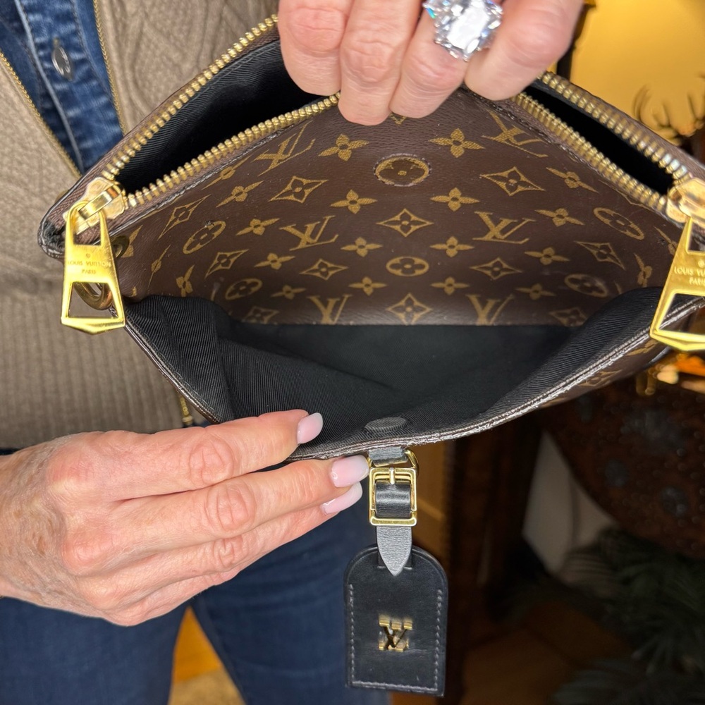 LOUIS VUITTON ODEON PM NM NOIR & MONOGRAM - with COA!! *Repaired* - Picture 12 of 17